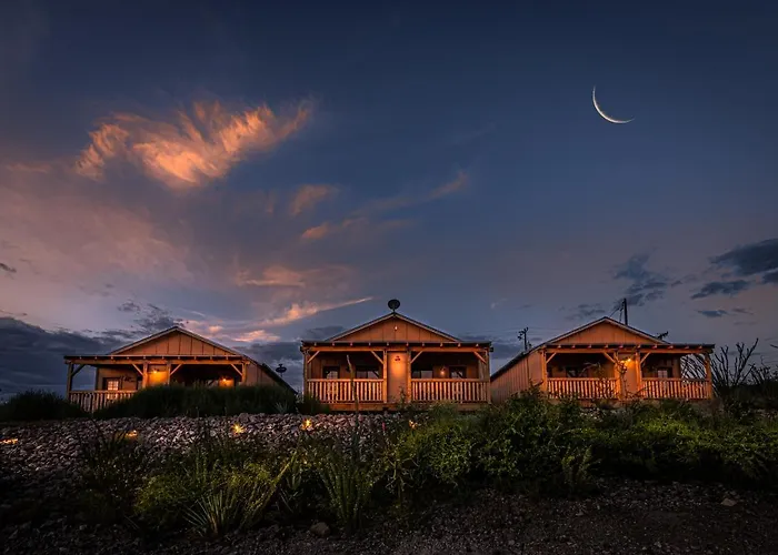 Miners Cabins #1 - Two Double Beds And Private Balcony